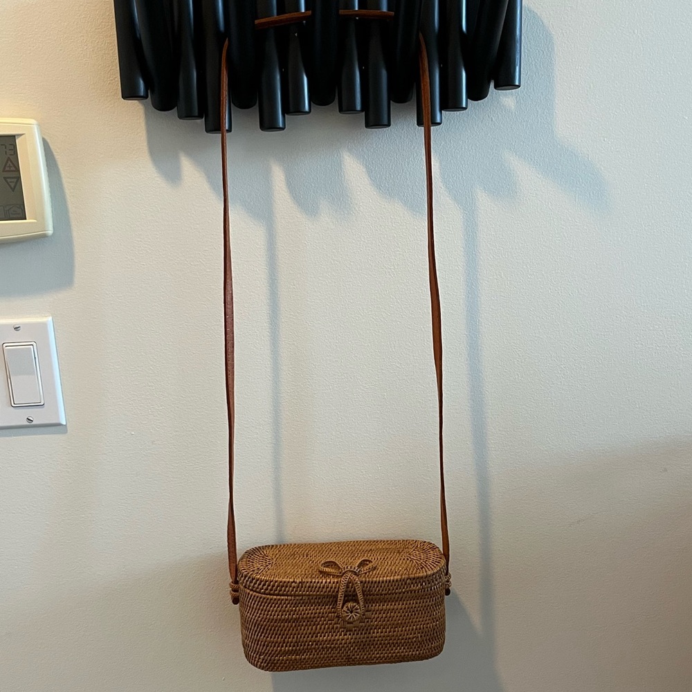 Rattan/wicker crossbody bag